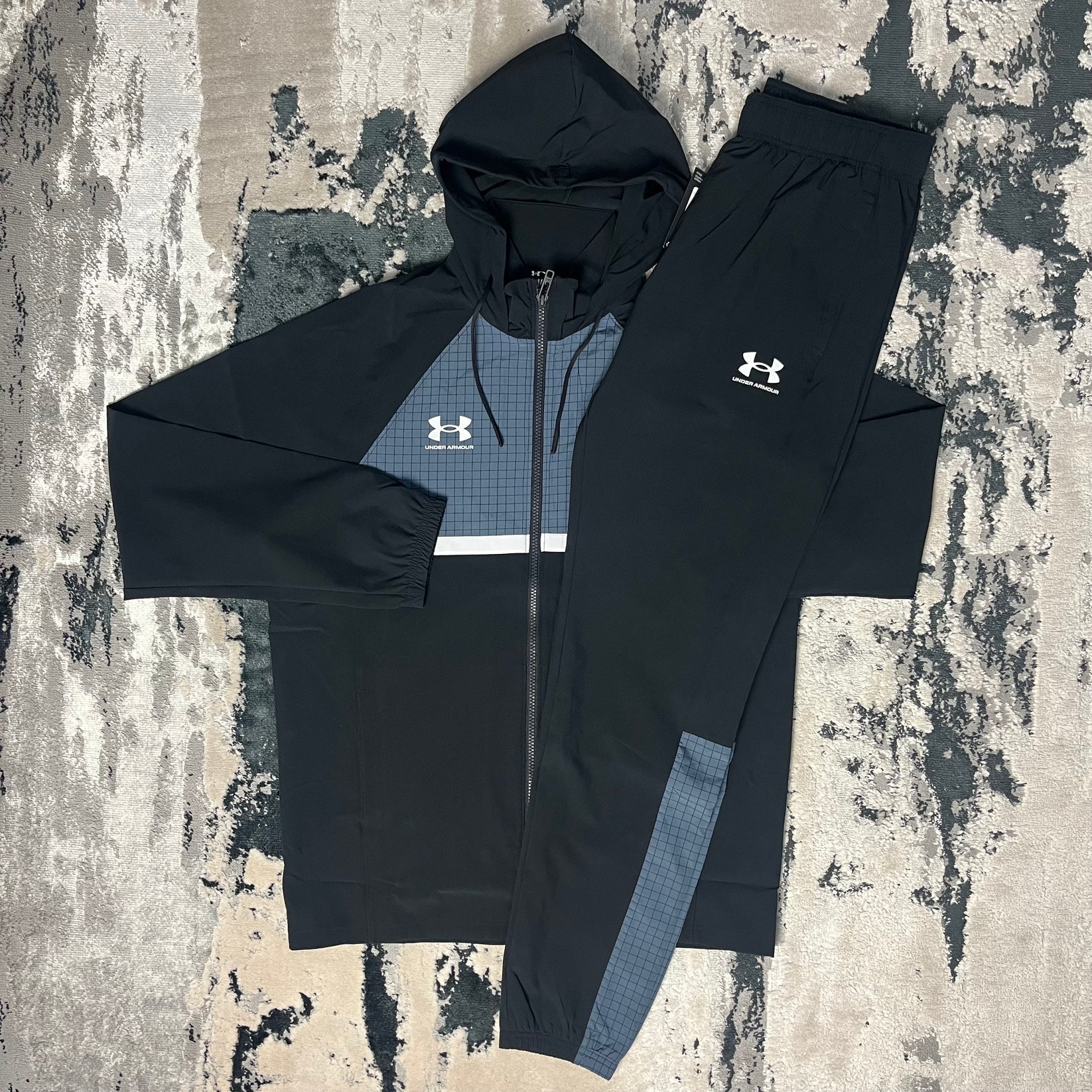 UNDER ARMOUR - PACER GRID TRACKSUIT